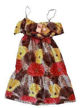 New JUICY COUTURE Floral Tiered Sundress
Tags on
Size 4
Lined